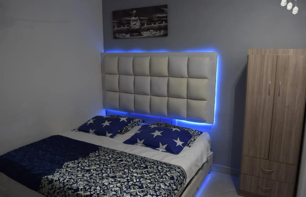 Apartment Icon Suites Medellin