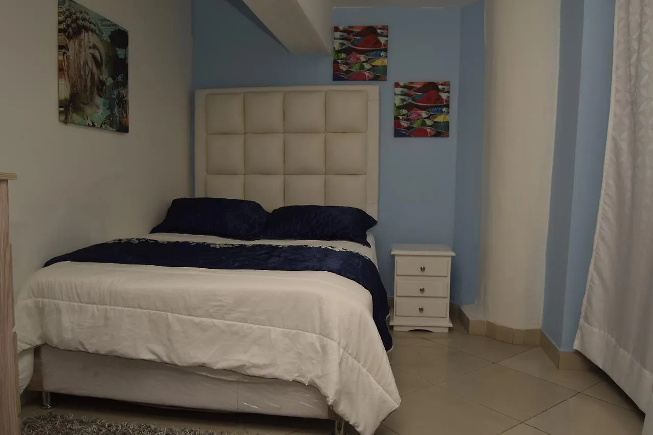 Icon Suites Medellin 0*,  Colombia