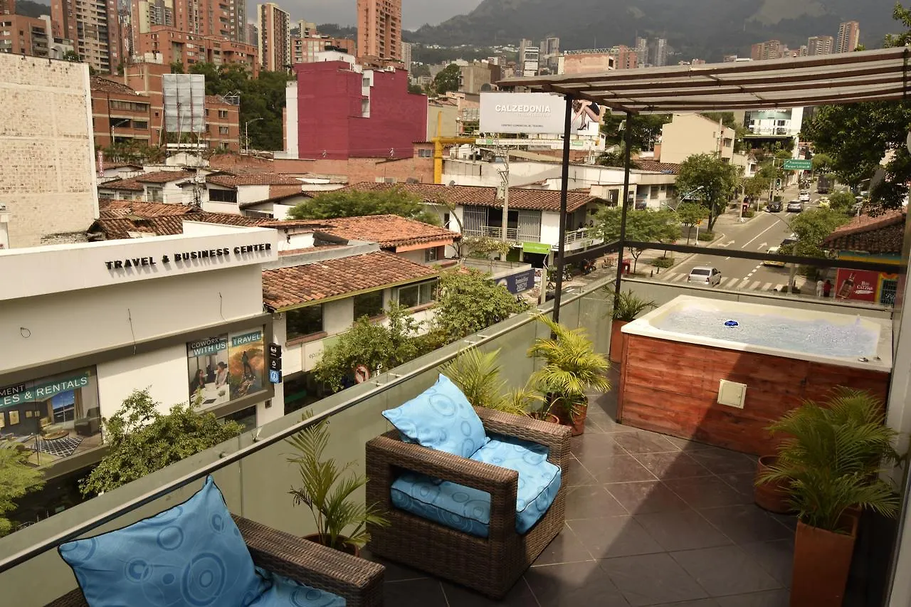 Icon Suites Medellin 0*,