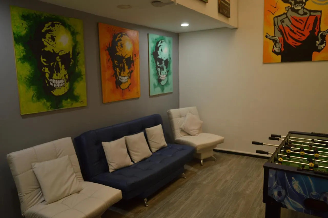 Icon Suites Medellin Apartment