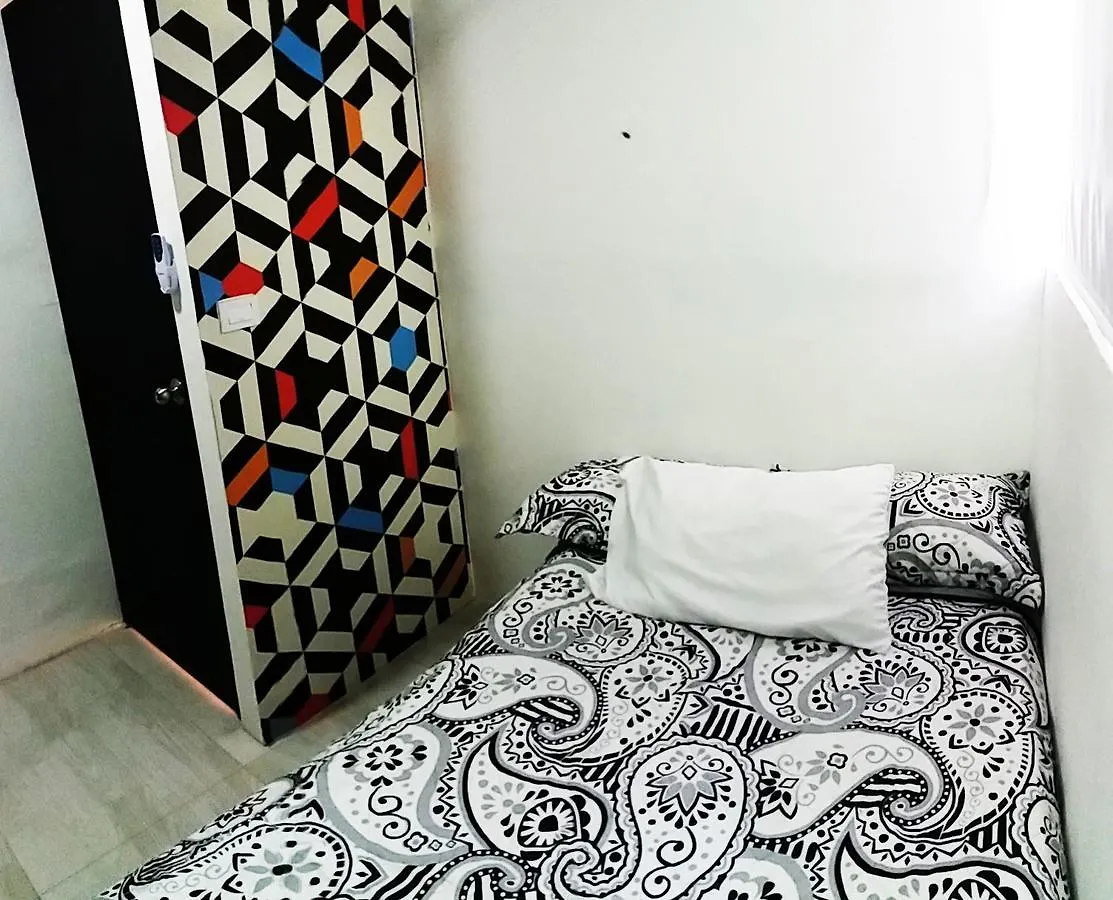 Icon Suites Medellin 0*,  Colombia
