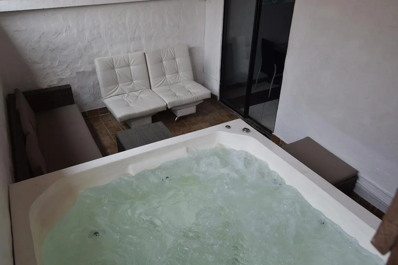 Icon Suites メデジン
